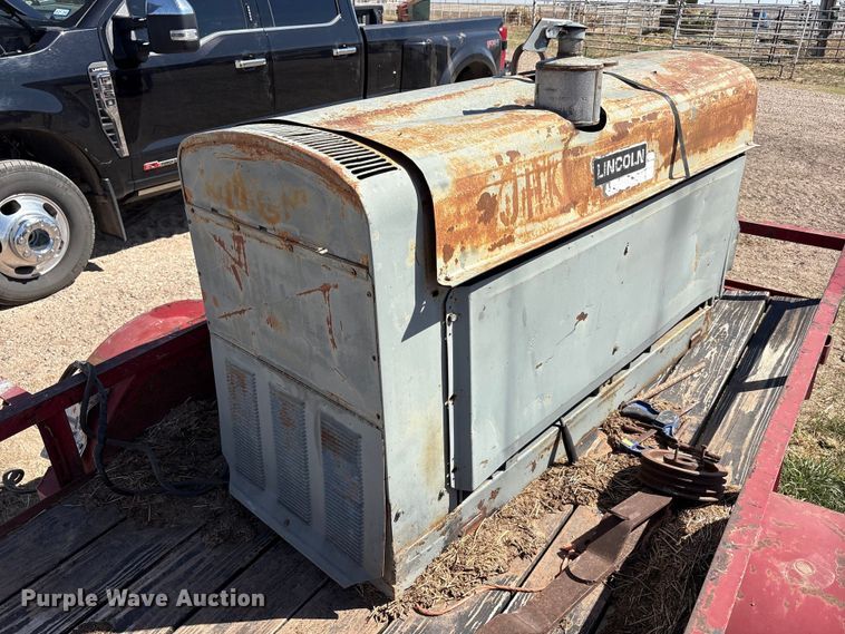 image for item EU0409 Lincoln SAE-350 F3L-912 welder/generator