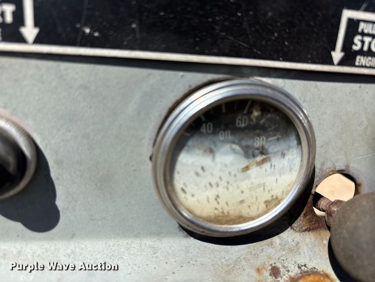 image for item EU0409 Lincoln SAE-350 F3L-912 welder/generator