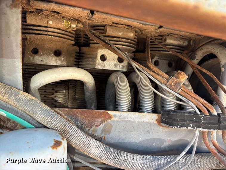 image for item EU0409 Lincoln SAE-350 F3L-912 welder/generator