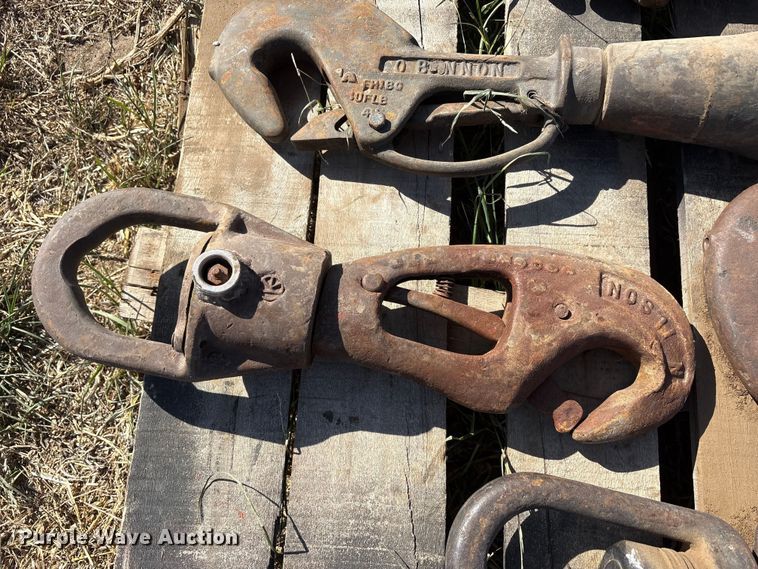 image for item EU0415 Oilfield equipment