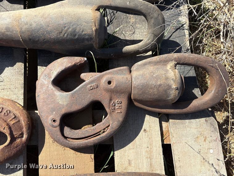 image for item EU0415 Oilfield equipment