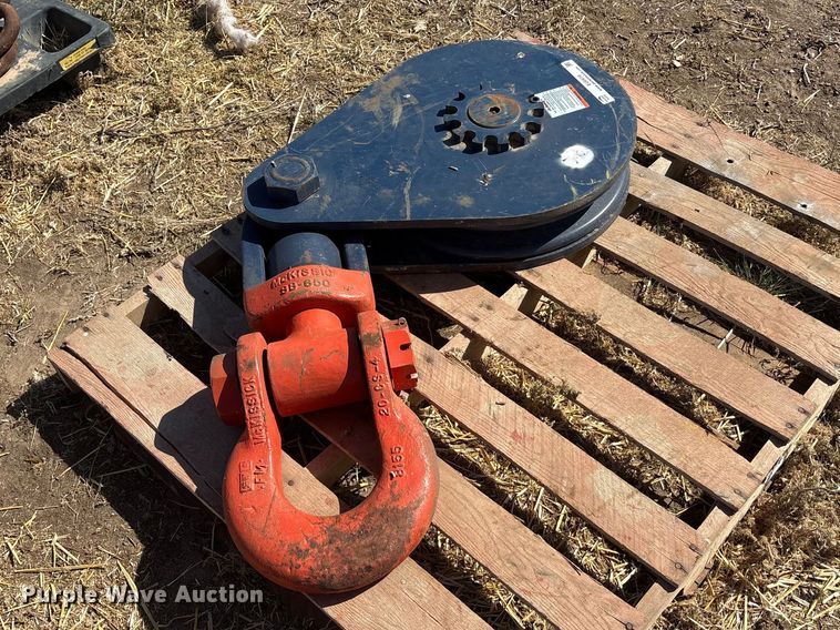 image for item EU0419 Oilfield equipment