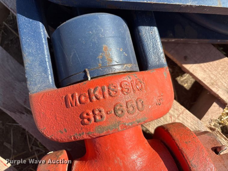 image for item EU0419 Oilfield equipment