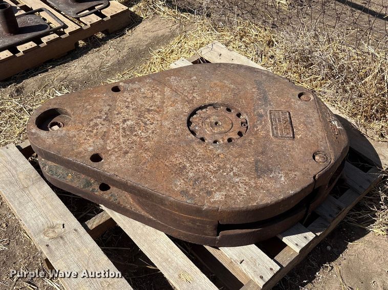 image for item EU0419 Oilfield equipment