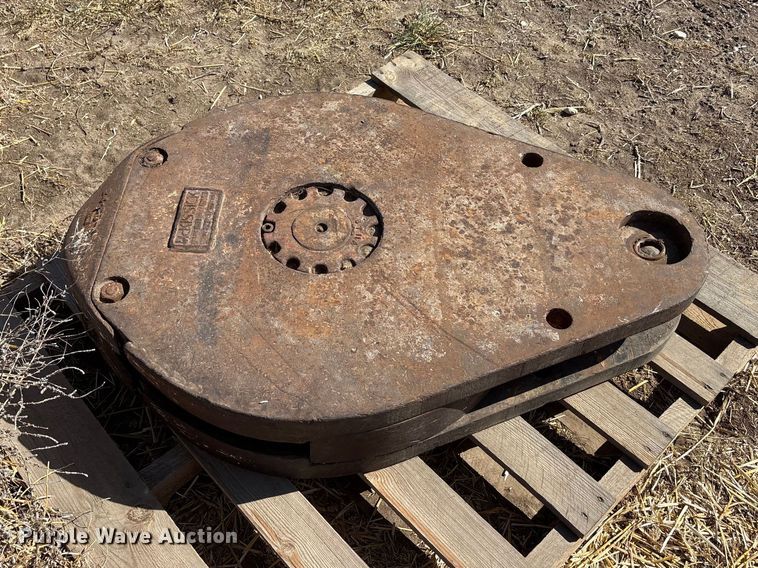 image for item EU0419 Oilfield equipment