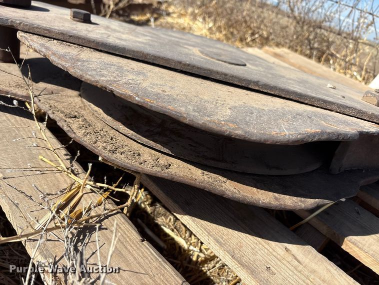 image for item EU0419 Oilfield equipment