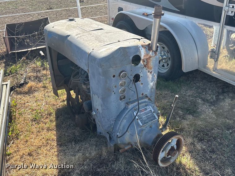 image for item EU0423 Ford air compressor