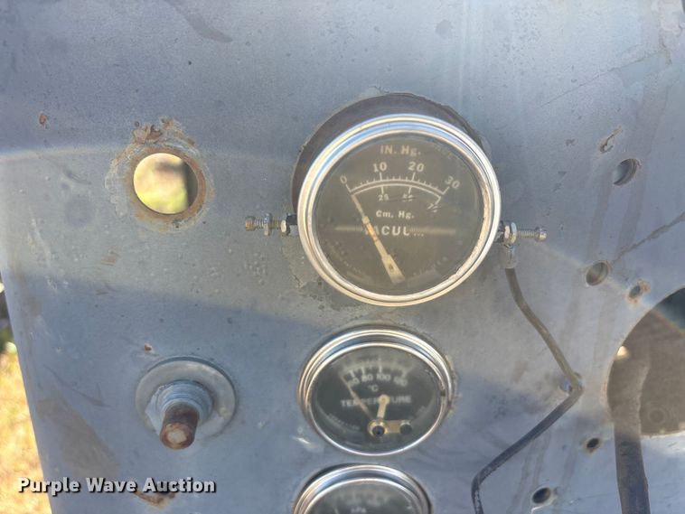 image for item EU0423 Ford air compressor