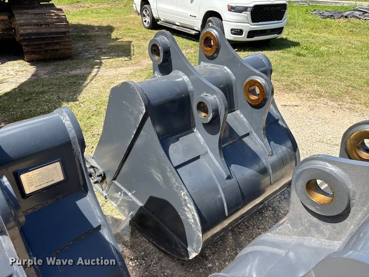 image for item EU0523 SmartCharm CAT320D excavator bucket