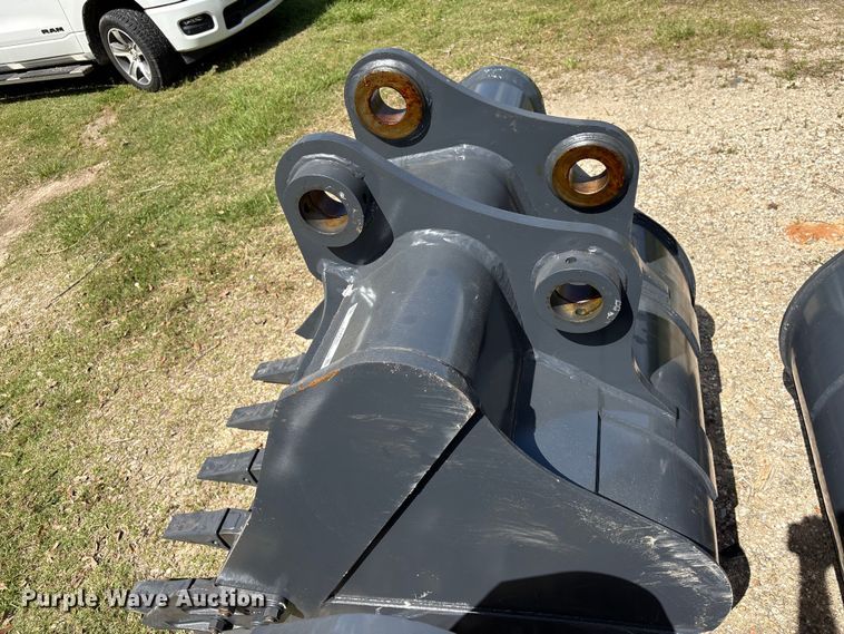 image for item EU0523 SmartCharm CAT320D excavator bucket