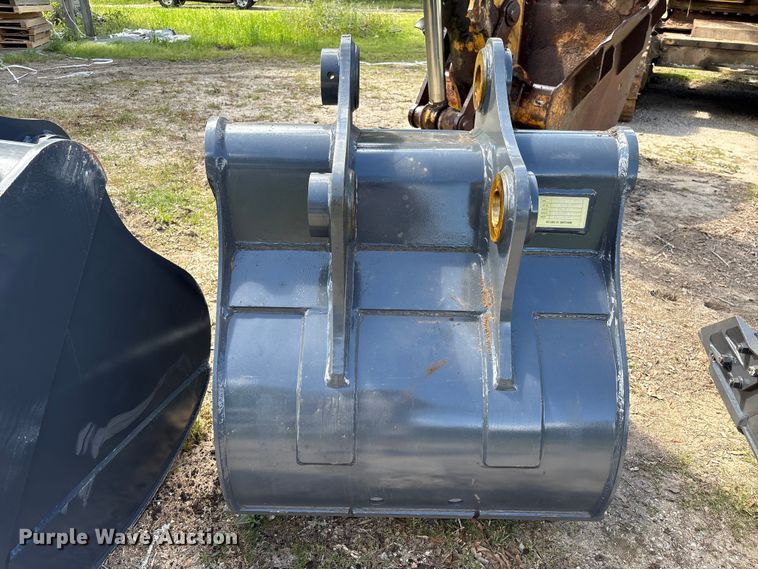 image for item EU0528 SmartCharm CAT320D excavator bucket