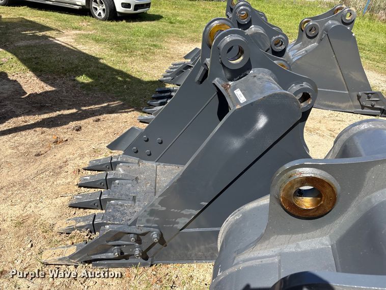 image for item EU0528 SmartCharm CAT320D excavator bucket