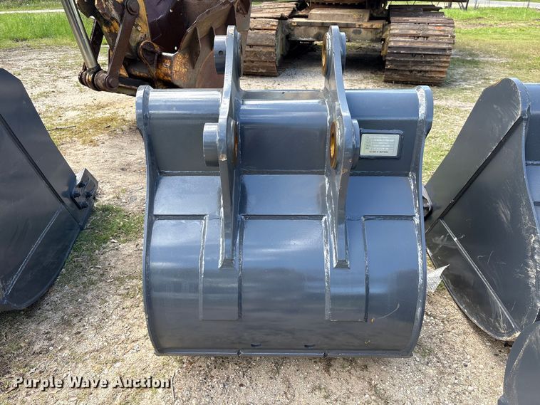 image for item EU0529 SmartCharm CAT320D excavator bucket