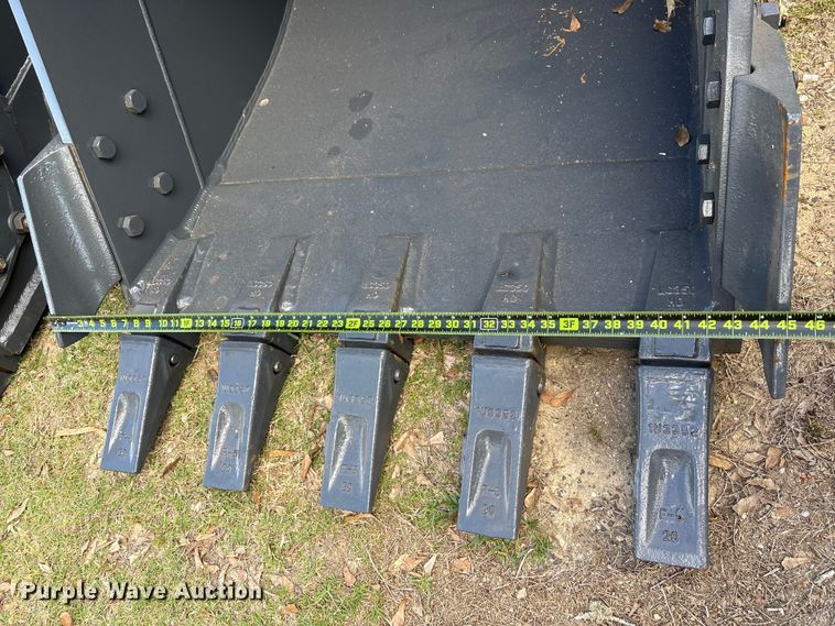 image for item EU0529 SmartCharm CAT320D excavator bucket