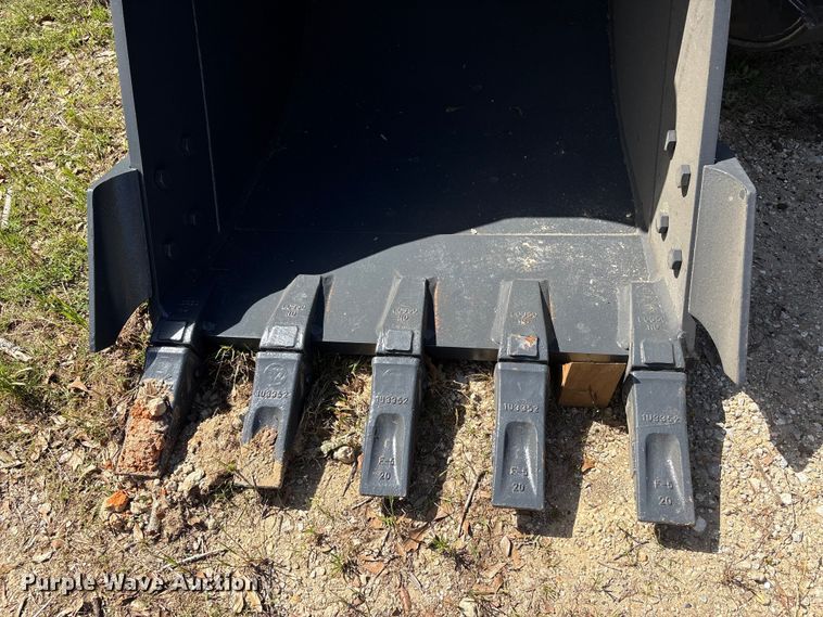 image for item EU0530 SmartCharm CAT320D excavator bucket