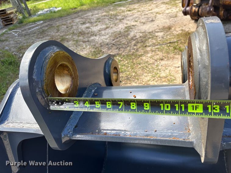 image for item EU0530 SmartCharm CAT320D excavator bucket