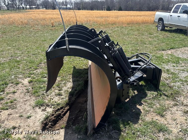 image for item EU4129 Skid steer snow plow