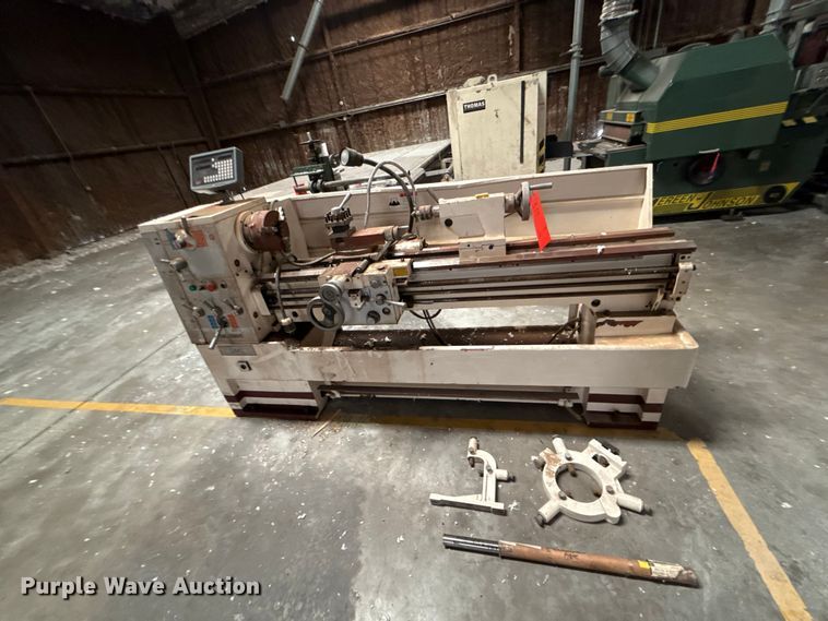 image for item EU4131 GMC GML-1660HD lathe