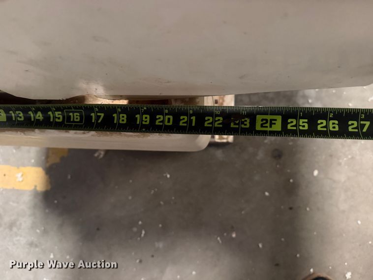 image for item EU4131 GMC GML-1660HD lathe