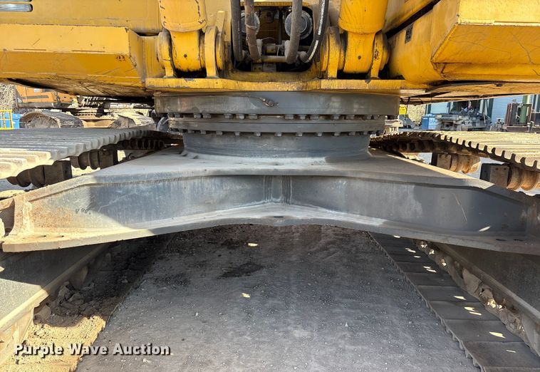 image for item EU7130 2011 Komatsu PC450 LC-8 excavator