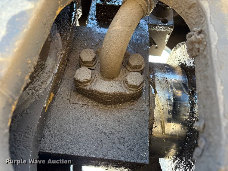 image for item EU7130 2011 Komatsu PC450 LC-8 excavator