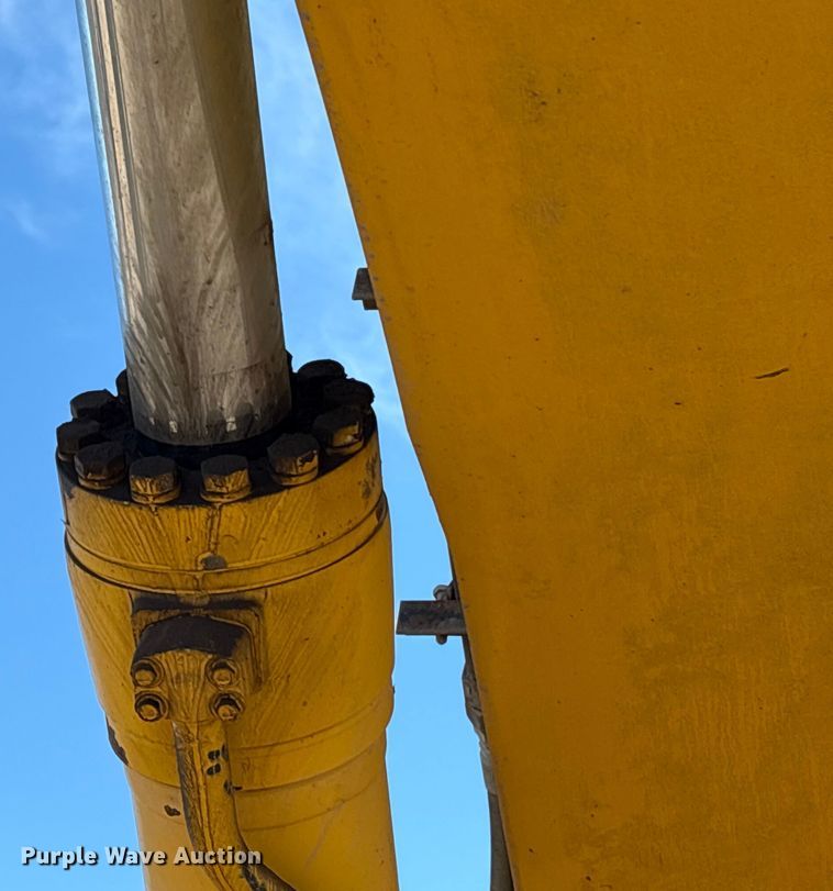 image for item EU7130 2011 Komatsu PC450 LC-8 excavator