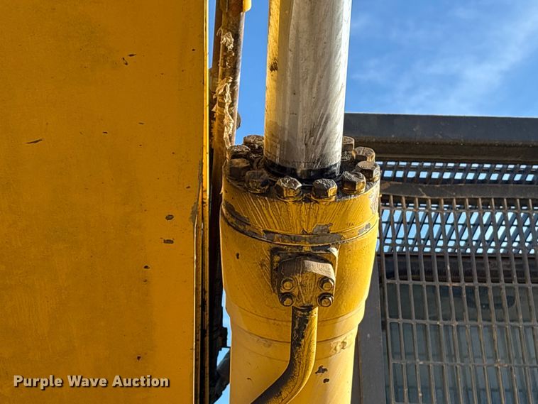 image for item EU7130 2011 Komatsu PC450 LC-8 excavator