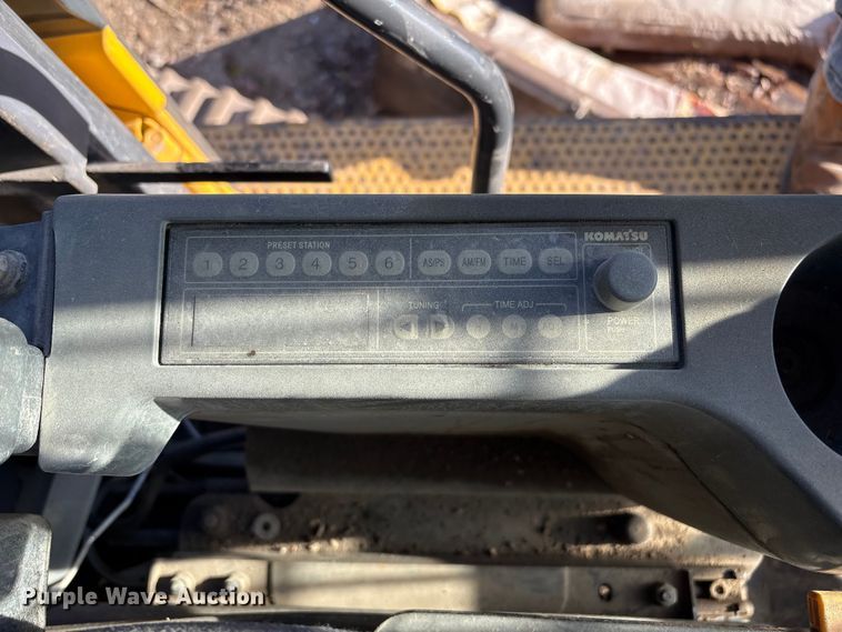 image for item EU7130 2011 Komatsu PC450 LC-8 excavator