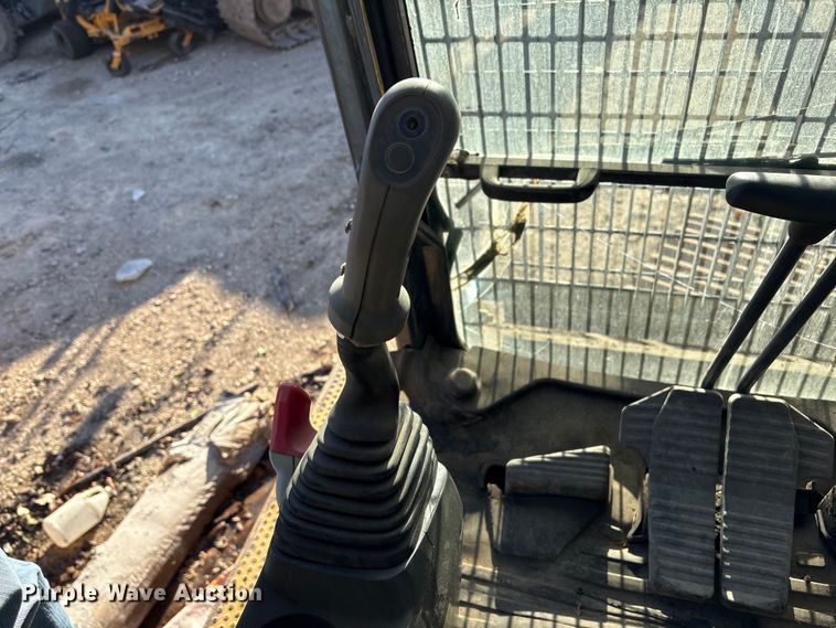 image for item EU7130 2011 Komatsu PC450 LC-8 excavator