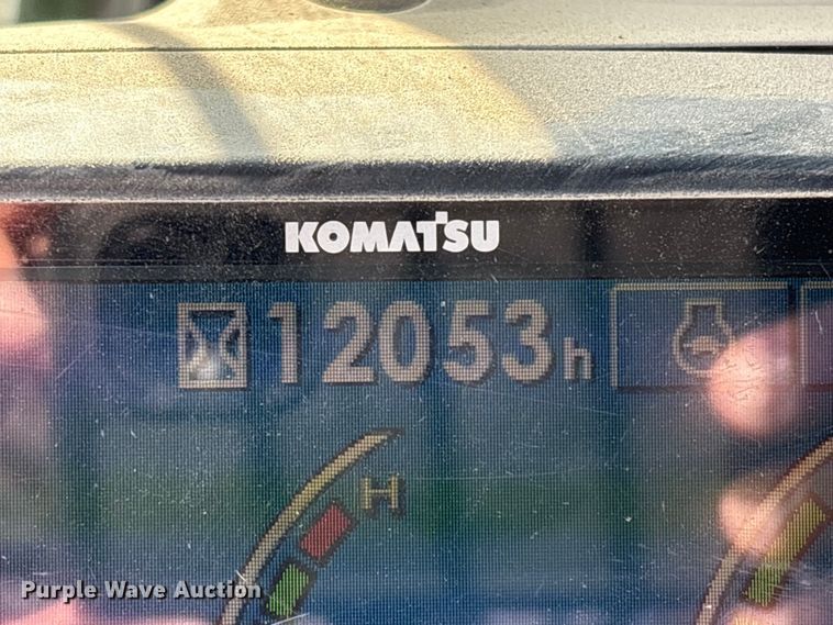 image for item EU7130 2011 Komatsu PC450 LC-8 excavator