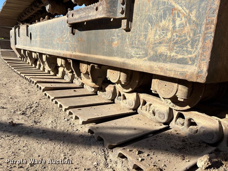 image for item EU7130 2011 Komatsu PC450 LC-8 excavator