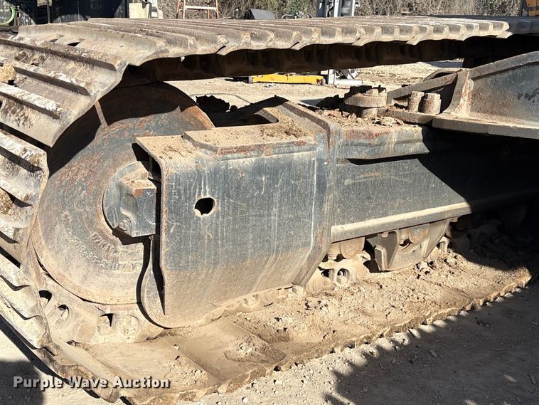 image for item EU7130 2011 Komatsu PC450 LC-8 excavator