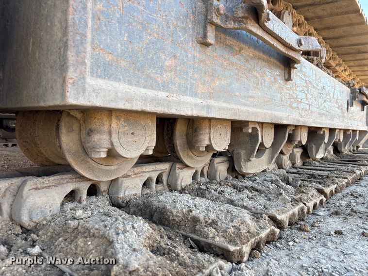 image for item EU7130 2011 Komatsu PC450 LC-8 excavator