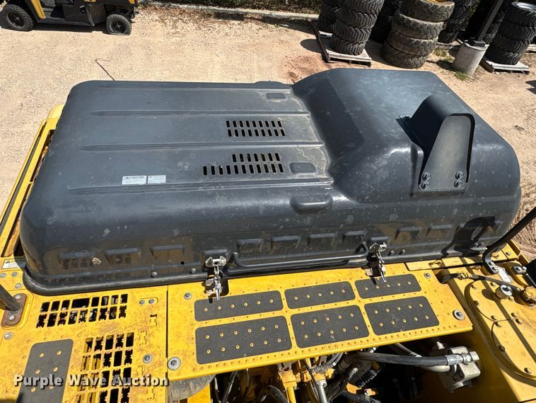 image for item EU7448 2021 Komatsu PC360LC-11 excavator