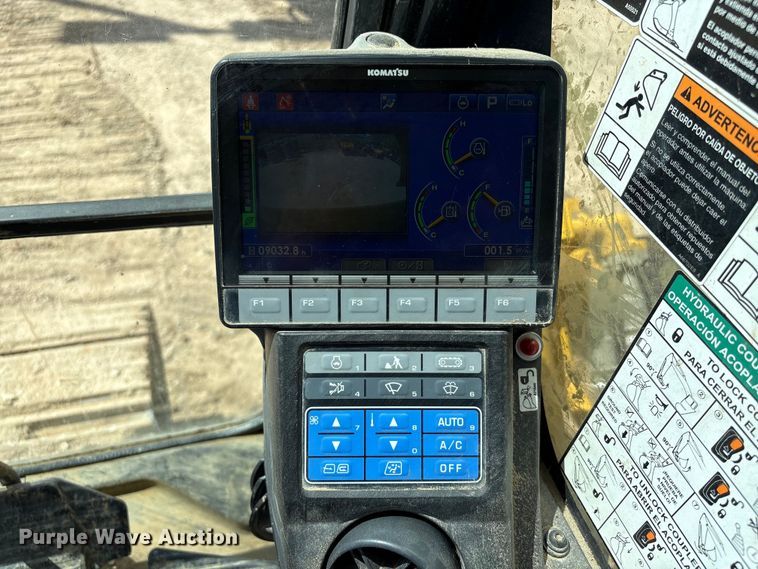 image for item EU7448 2021 Komatsu PC360LC-11 excavator