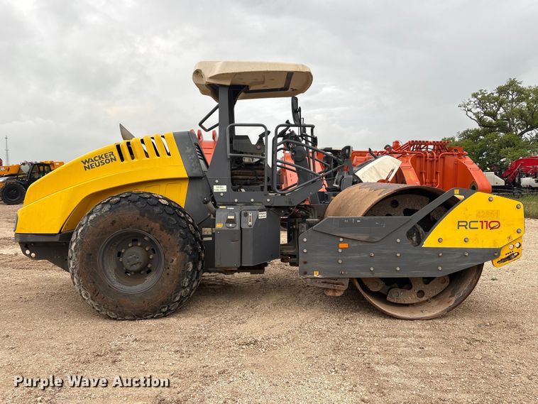 image for item EU7466 2019 Wacker Neuson RC110 single drum vibratory roller