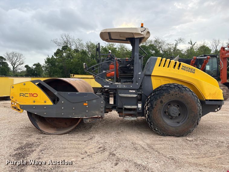 image for item EU7466 2019 Wacker Neuson RC110 single drum vibratory roller