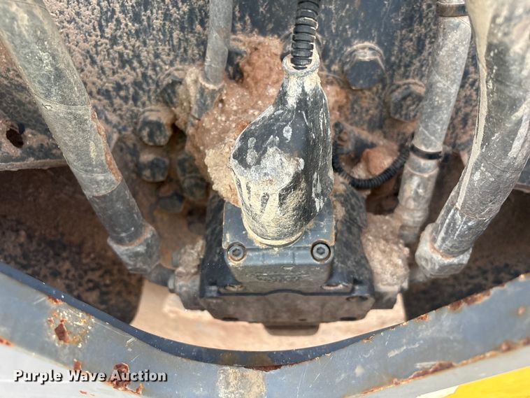 image for item EU7466 2019 Wacker Neuson RC110 single drum vibratory roller