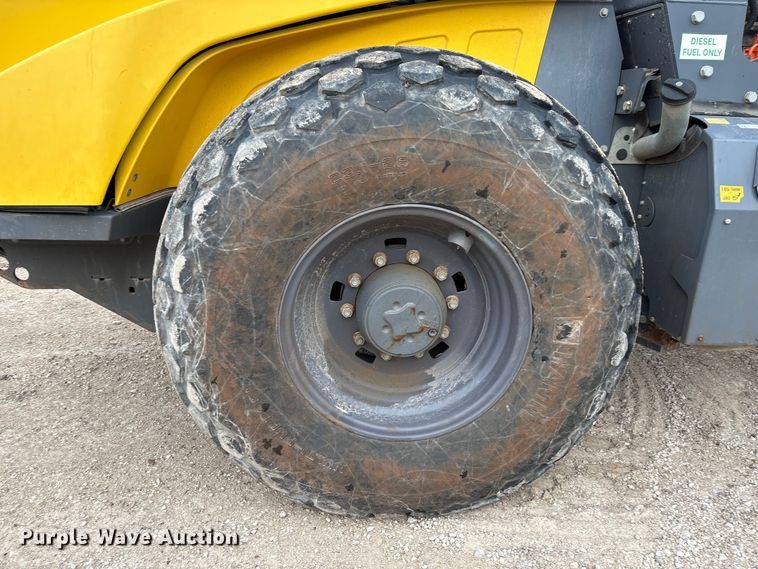 image for item EU7466 2019 Wacker Neuson RC110 single drum vibratory roller