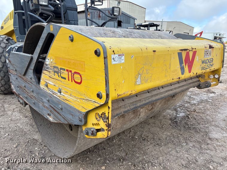 image for item EU7467 2019 Walker Neuson RC110 single drum vibratory roller