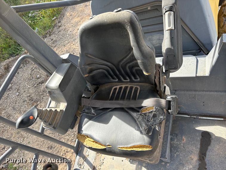 image for item EU7467 2019 Walker Neuson RC110 single drum vibratory roller