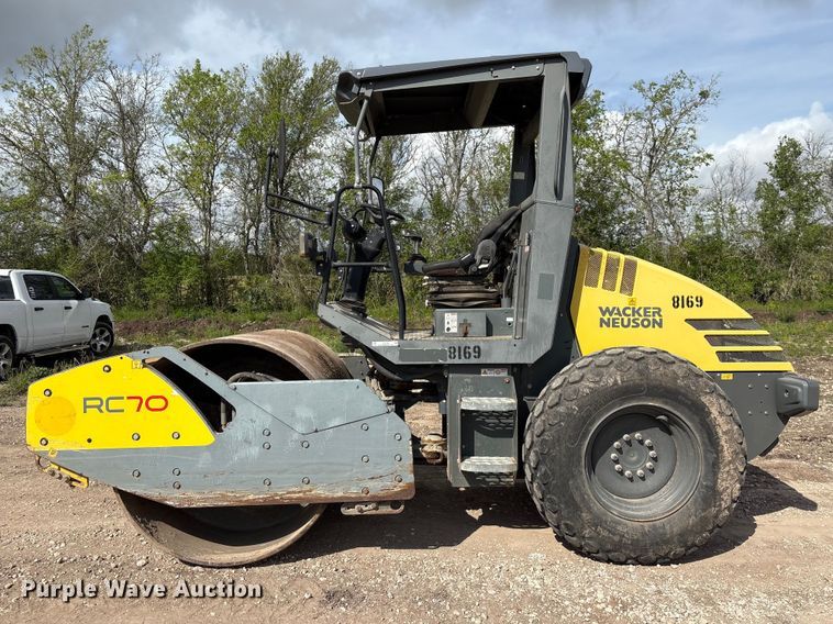 image for item EU7468 2018 Walker Neuson RC70 single drum vibratory roller