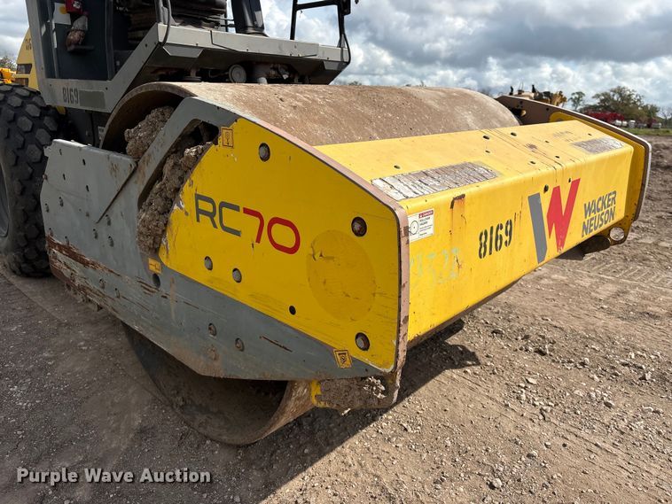 image for item EU7468 2018 Walker Neuson RC70 single drum vibratory roller