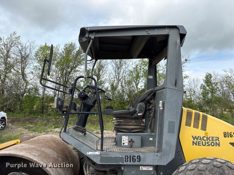 image for item EU7468 2018 Walker Neuson RC70 single drum vibratory roller