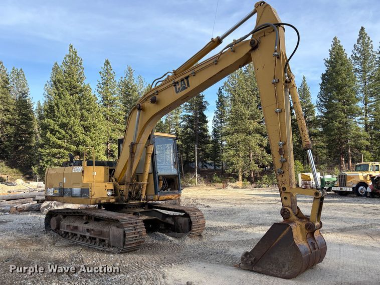 image for item EU8597 1991 Caterpillar E120B excavator