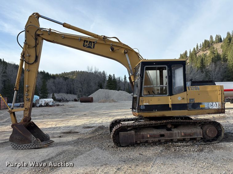 image for item EU8597 1991 Caterpillar E120B excavator