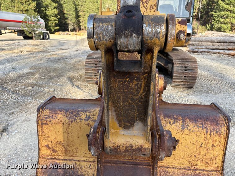 image for item EU8597 1991 Caterpillar E120B excavator