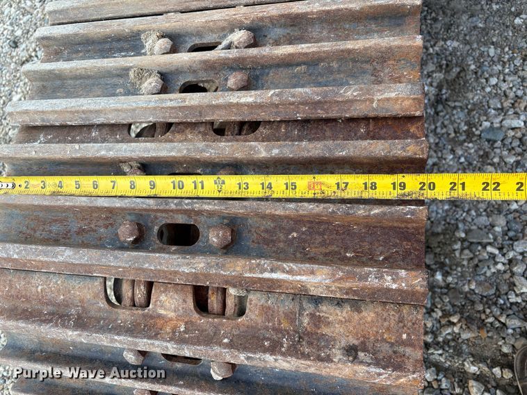 image for item EU8597 1991 Caterpillar E120B excavator