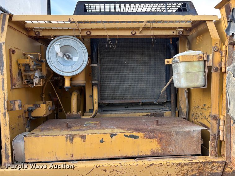 image for item EU8597 1991 Caterpillar E120B excavator