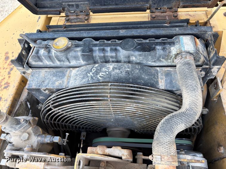 image for item EU8597 1991 Caterpillar E120B excavator